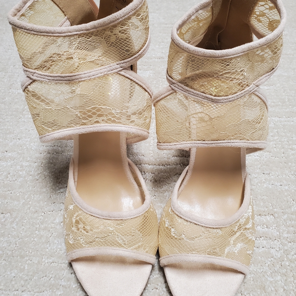 Dress shoes